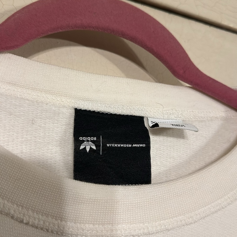 ALEXANDER WANG x ADIDAS crew neck sweatshirt with red print on front & back Sz.M - Picture 3 of 15